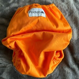 Pooters Perfect Fit Cover - Large (15 to 40lbs)